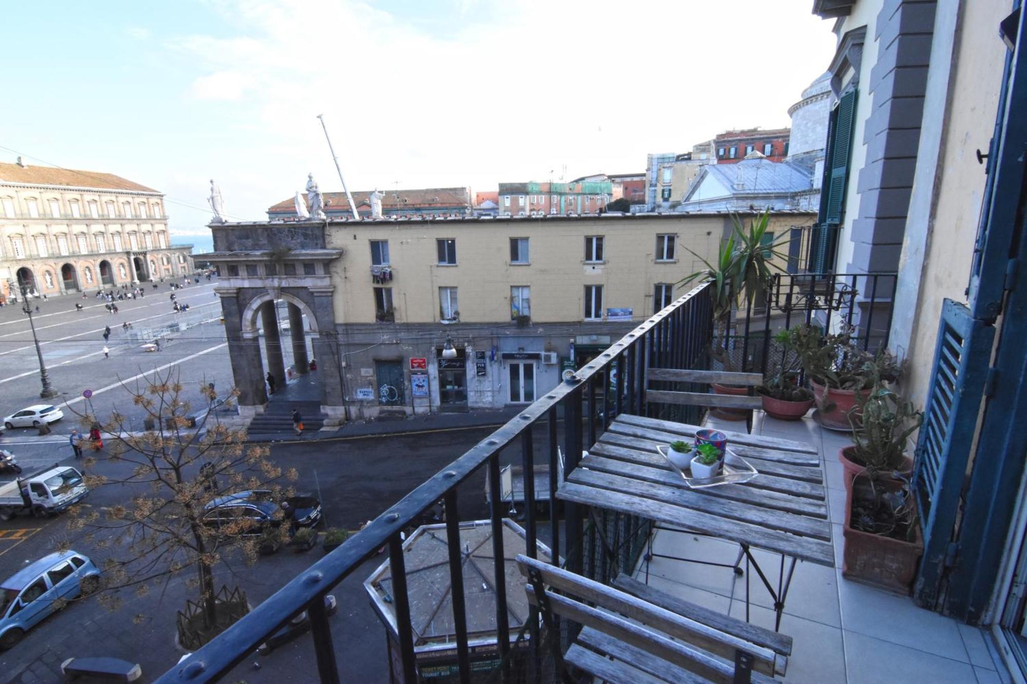 Hotel Sunrise Luxury Neapel Exterior foto